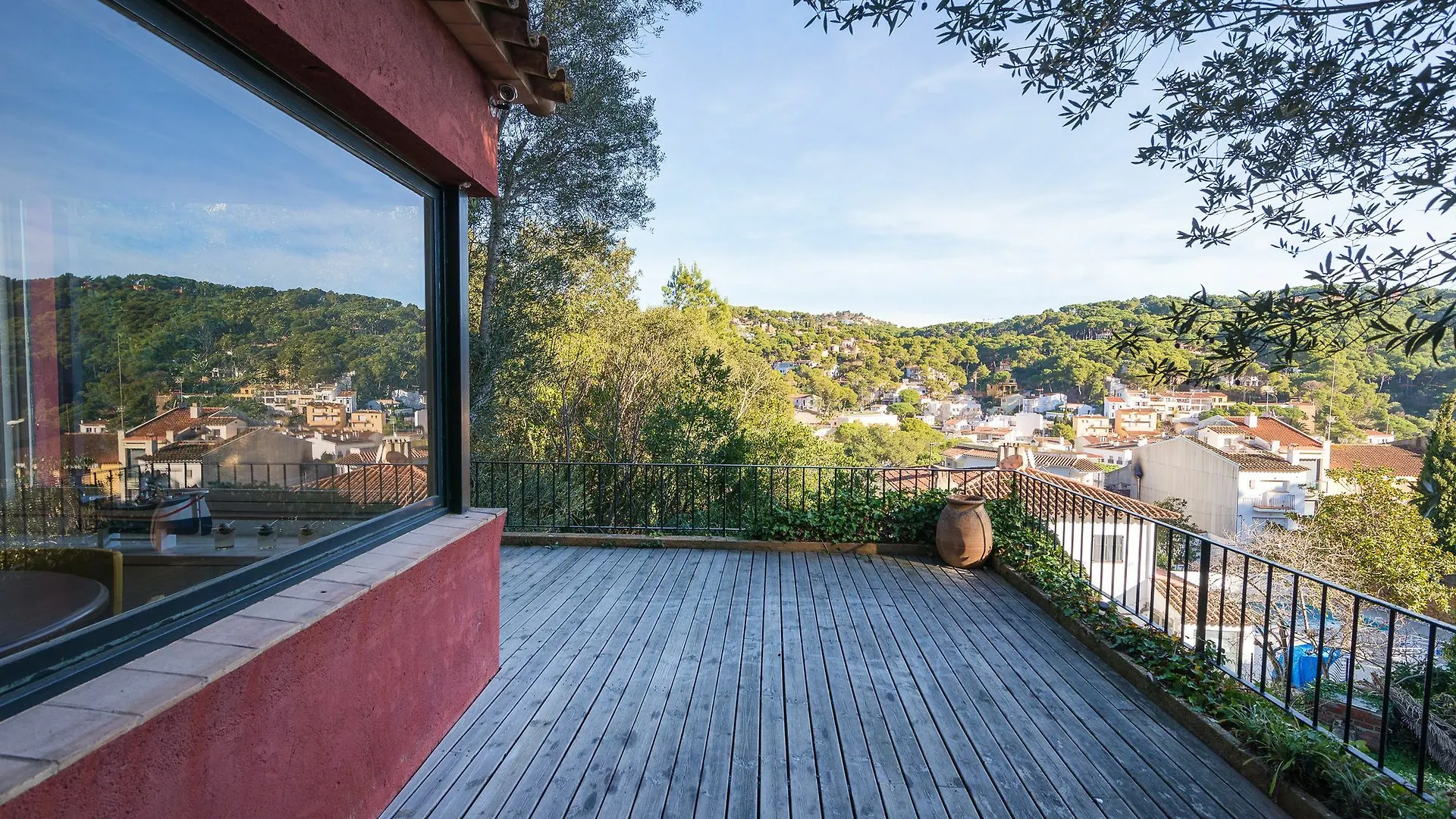 Bohemian Villa Con Piscina Privada En Playa Tamariu Palafrugell 0*,  Spagna